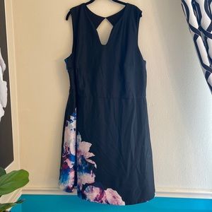 Julia Jordan Plus 24w floral dress